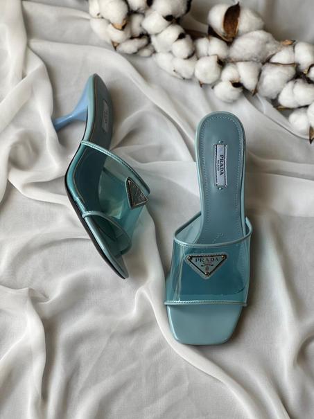 PRADA  SLIPPER  SIZE  36.......41