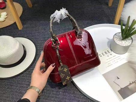 LOUIS VUITTON ALMA BAG