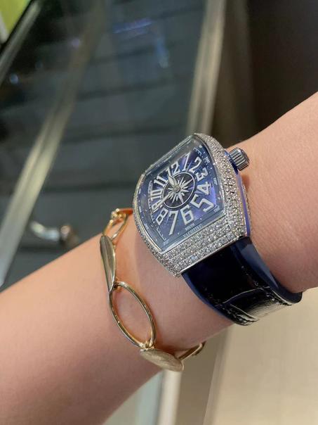 FRANK MULLER   The Cintrée Curvex