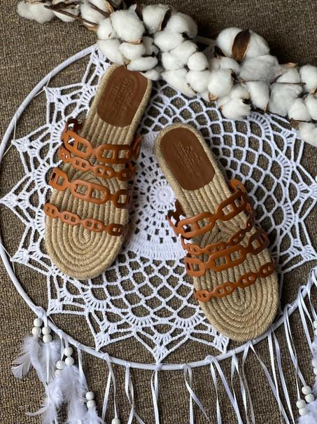 HERMES  SLIPPER   SIZE  36.....41