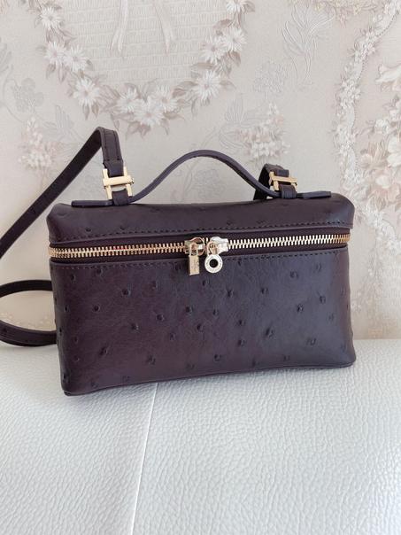 Extra Pocket Pouch L 19 Ostrich Leather