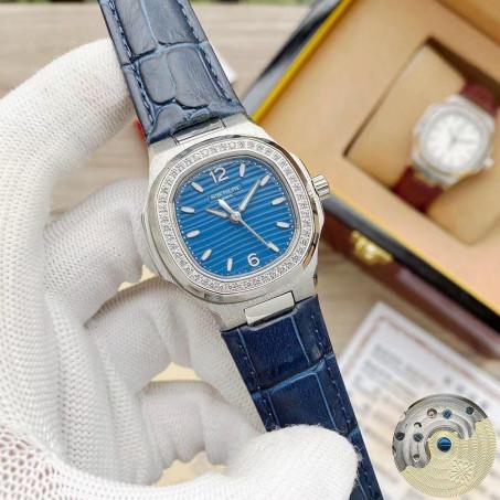 PATEK PHILIPPE Nautilus