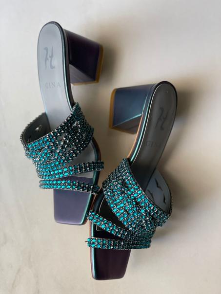 GINA  SLIPPER  SIZE  36.......41