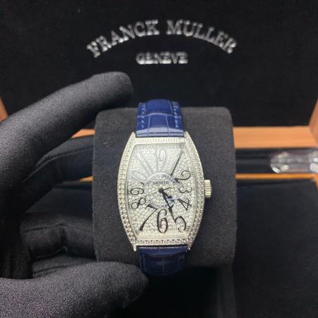 FRANK MULLER   The Cintrée Curvex