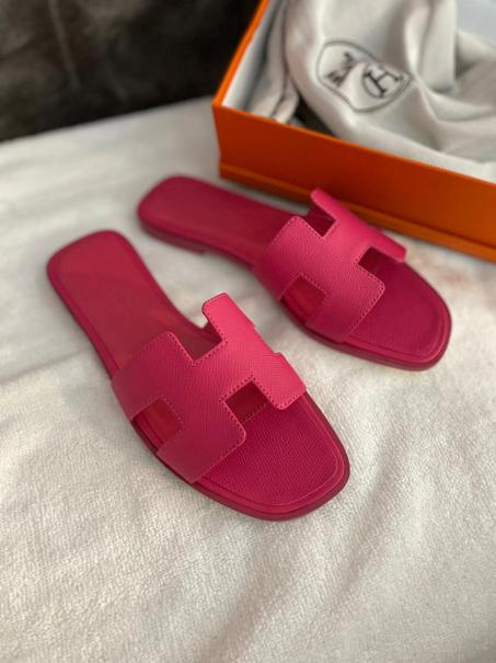 HERMES  SLIPPER   SIZE  36.....41