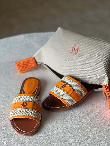 LOUIS VIETON  SLIPPER  SIZE  36.....41