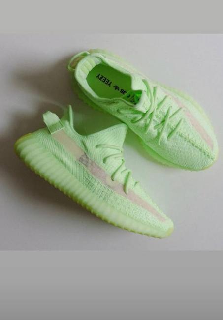 YEEZZY SHOES   SIZE  36........45
