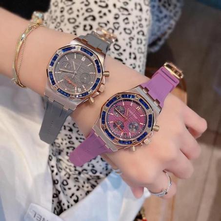 ROYAL OAK OFFSHORE SELFWINDING CHRONOGRAPH