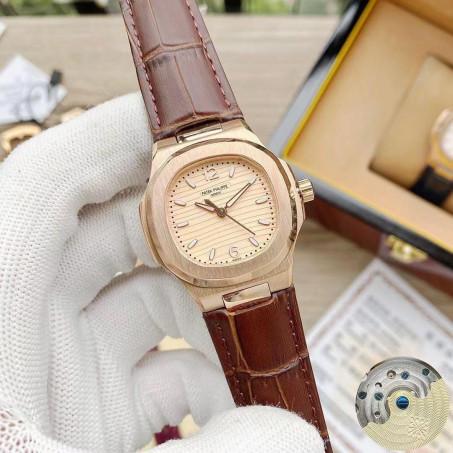 PATEK PHILIPPE Nautilus