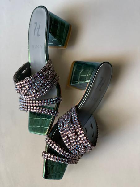 GINA  SLIPPER  SIZE  36.......41