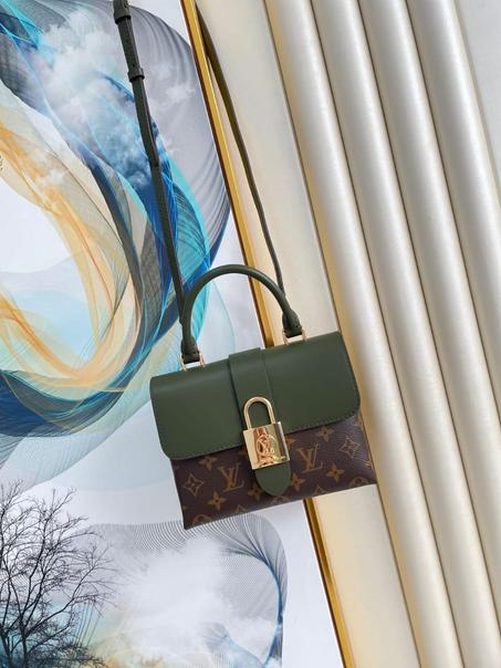 LOUIS VUITTON LOCKY BAG