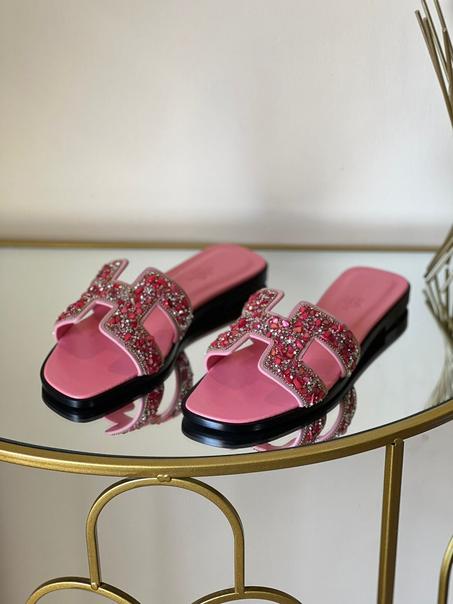 HERMES  SLIPPER   SIZE  36.....41