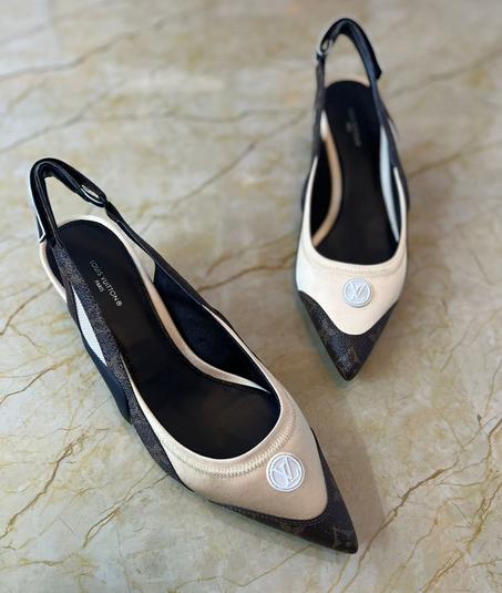 LOUIS VIETON  SHOES  SIZE  36.....41