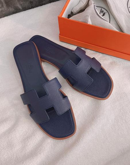HERMES  SLIPPER   SIZE  36.....41