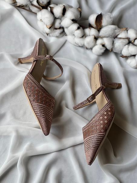DIOR SHOES   SIZE 36.........41
