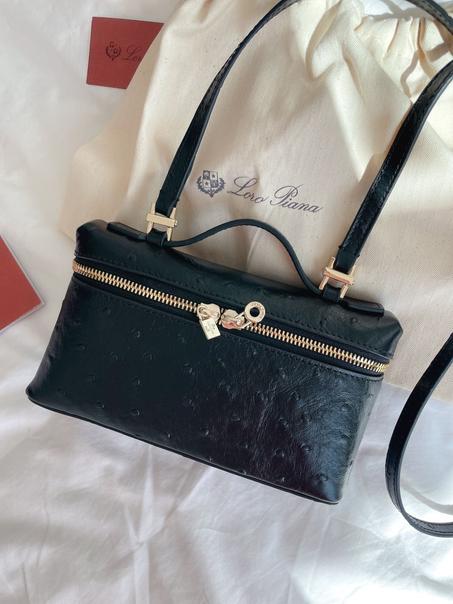 Extra Pocket Pouch L 19 Ostrich Leather