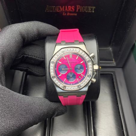 ROYAL OAK OFFSHORE SELFWINDING CHRONOGRAPH