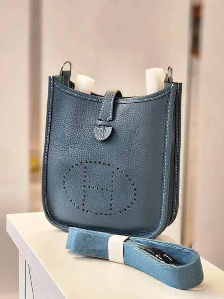 Hermes Clemence Leather Evelyne