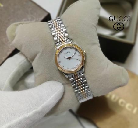GUCCI Women's G-Timeless