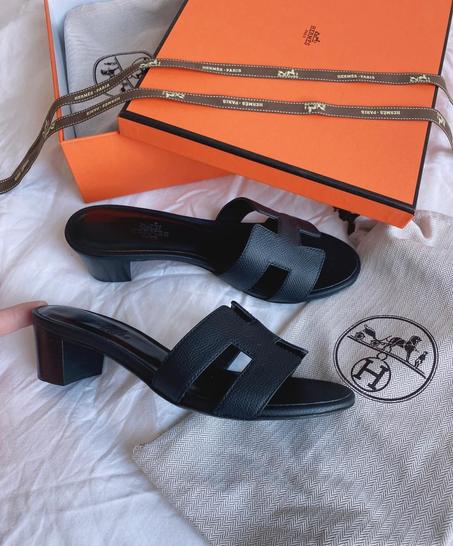 HERMES  SLIPPER   SIZE  36.....41