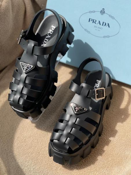 PRADA  SANDAL   SIZE  36.......41