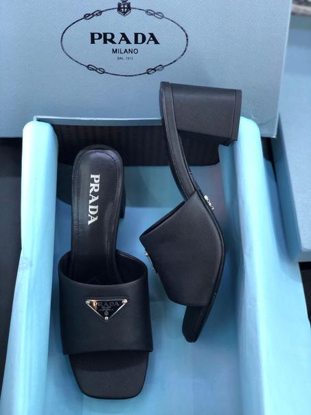 PRADA  SLIPPER  SIZE  36.......41