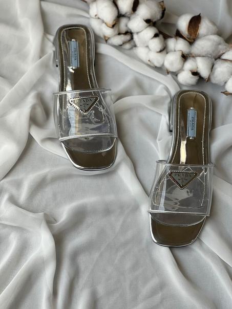 PRADA  SLIPPER  SIZE  36.......41