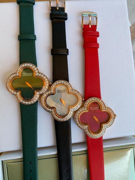 VAN CLEEF   Alhambra watch, small model