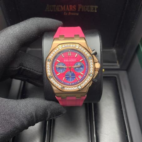 ROYAL OAK OFFSHORE SELFWINDING CHRONOGRAPH