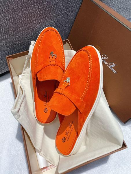 LORO PIANA  SLIPPER   SIZE  36.....41