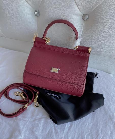 Sicily handbag in dauphine leather
