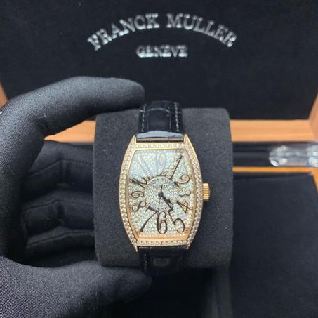 FRANK MULLER   The Cintrée Curvex