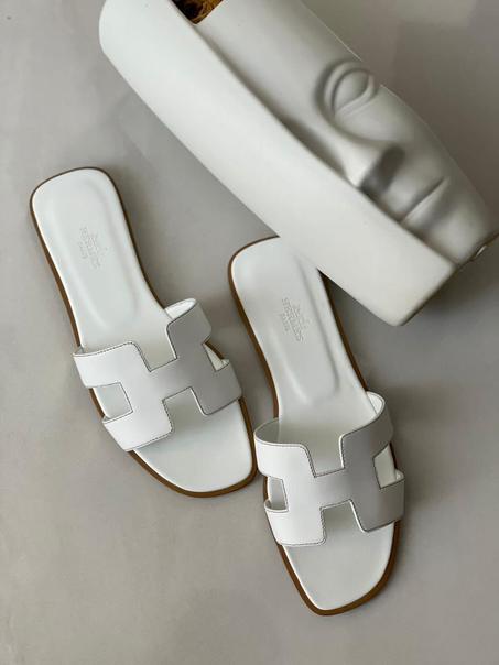 HERMES  SLIPPER   SIZE  36.....41