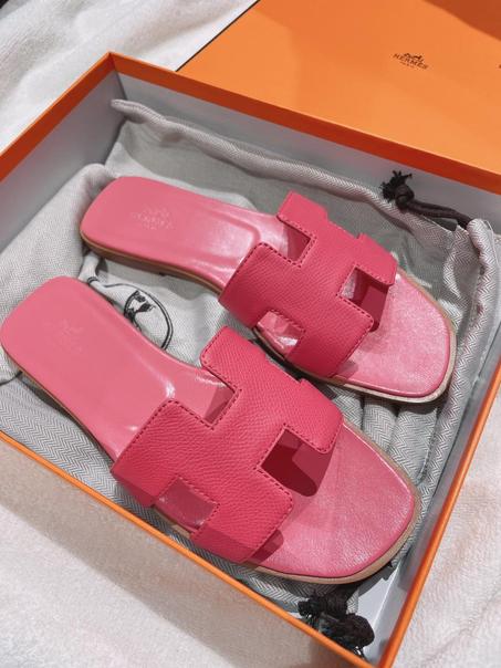 HERMES  SLIPPER   SIZE  36.....41