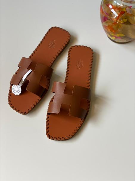 HERMES  SLIPPER   SIZE  36.....41