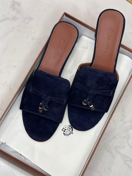 LORO PIANA  SLIPPER   SIZE  36.....41