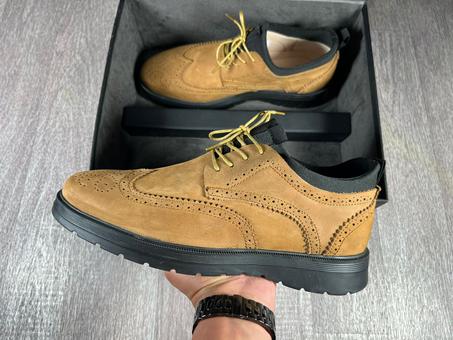 MD007 Chaussure nubuck  Jaune