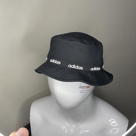 buchet hat ( biriya) adidas