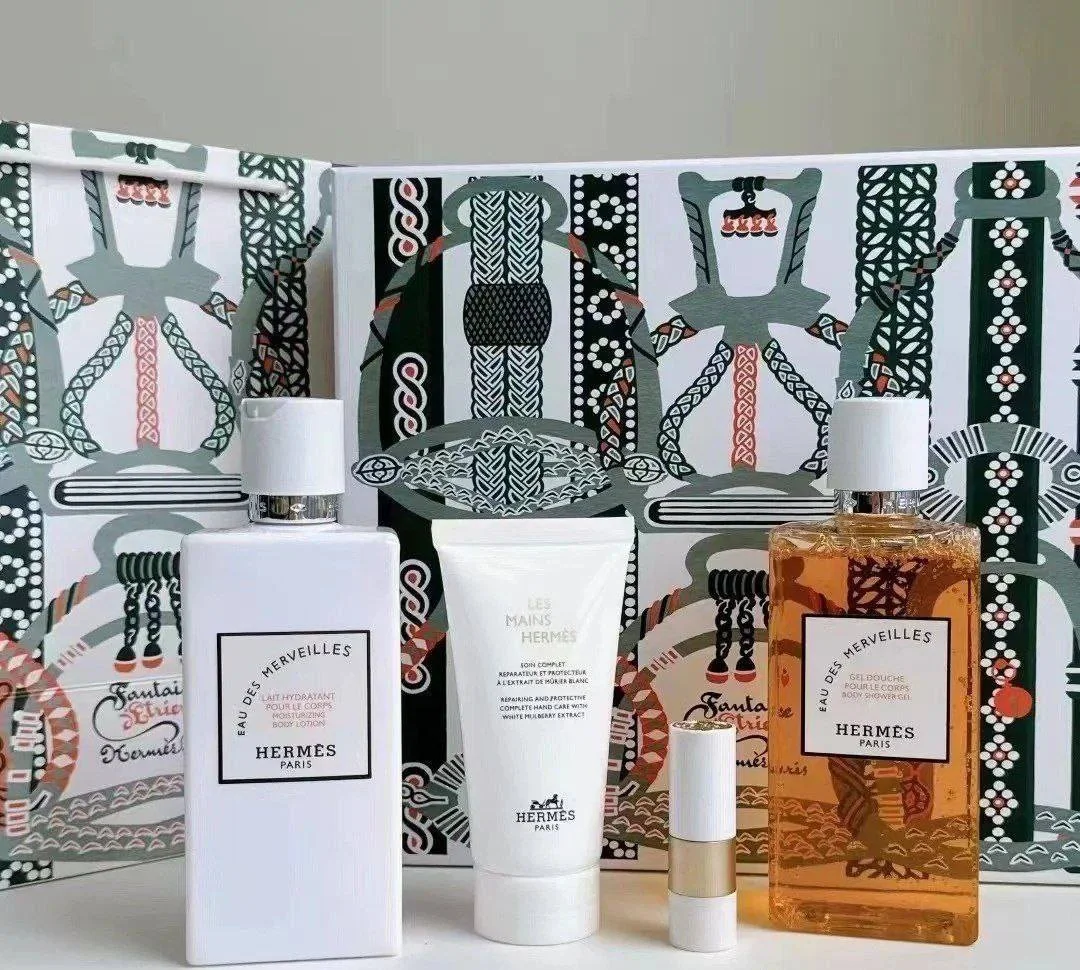 مجموعة هيرمس للنظافة متكون من اربع قطع، 199 درهم توصيل مجاني