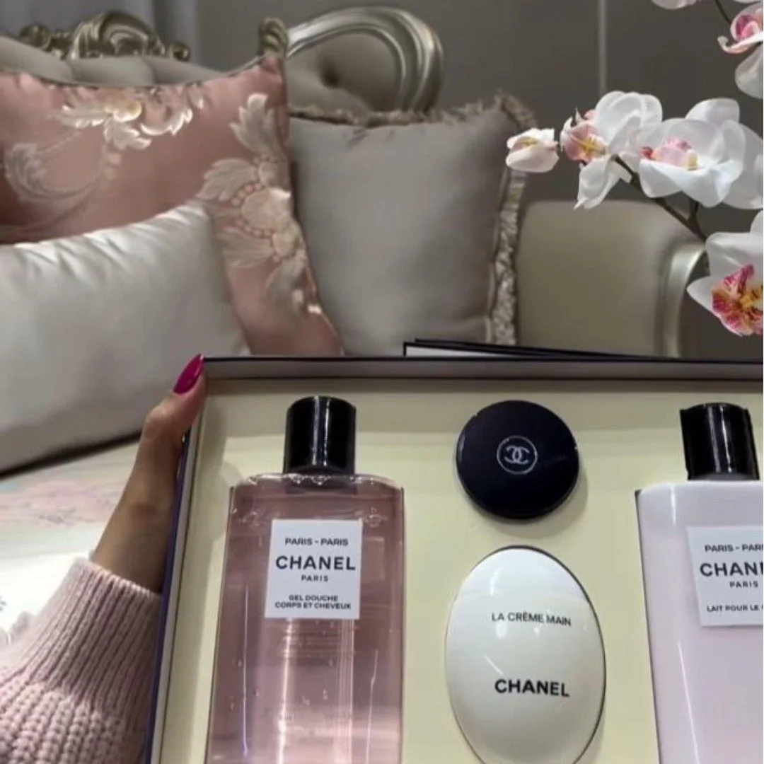 مجموعة شانيل للجسم 4 قطع توصيل مجاني