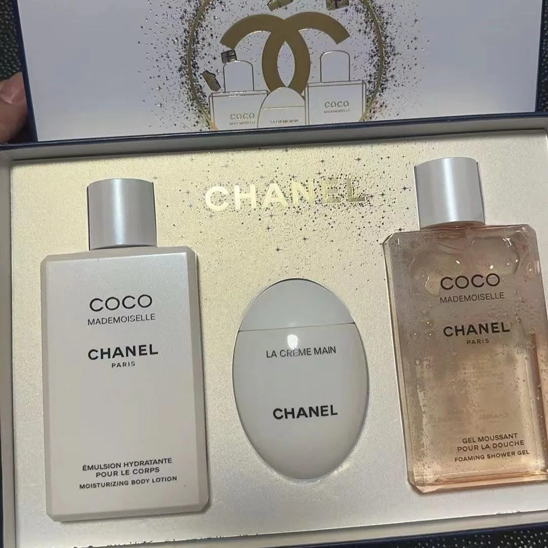 مجموعة شانيل للجسم 3 قطع توصيل مجاني