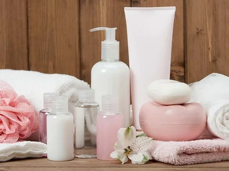 منتجات العنايه والتجميل