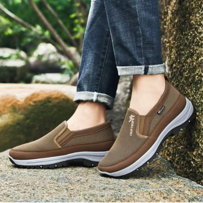 Élégance Naturelle : Le Mocassin Marron 2026 RDC