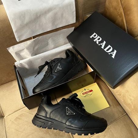Baskets Prada noires