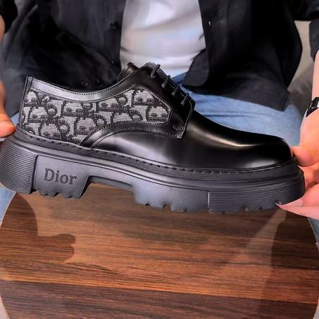 CHAUSSURE DIOR CUIR VERNIS  087