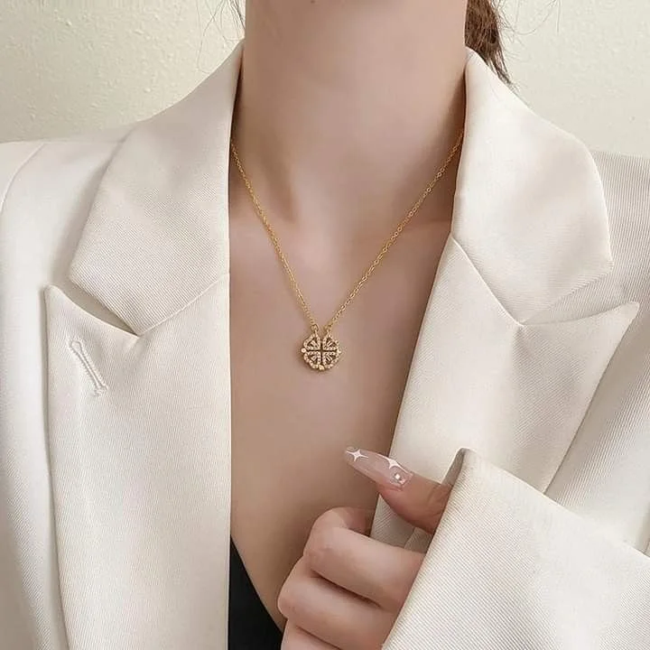 Colier Magentic-Heart