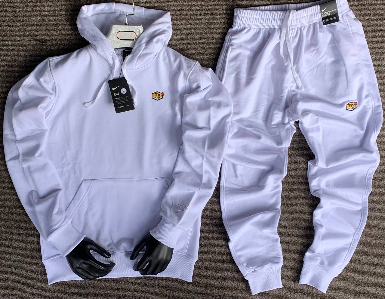 stores/832782d6cf9f0b6b1d490c25b7a7dbc6/products/asgKq4lG2gd7BrNvdGAL6ONDN2fxusWtA0ymGELN.jpeg