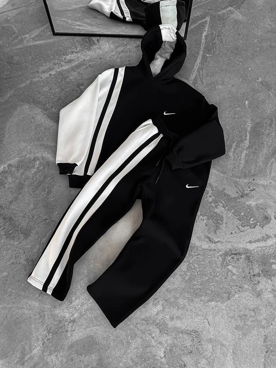 Ensemble Nike
