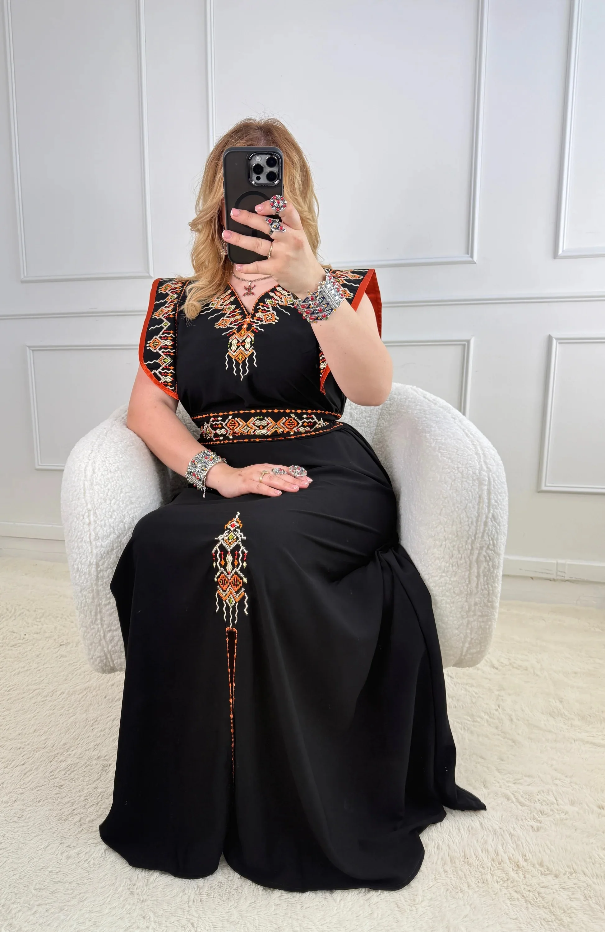 ROBE NEDJEMA
