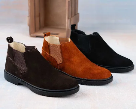 حذاء هاف بوت